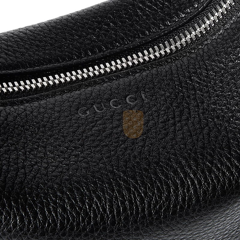 G*u*i b mini bag 824529 (23*18.5*2cm)